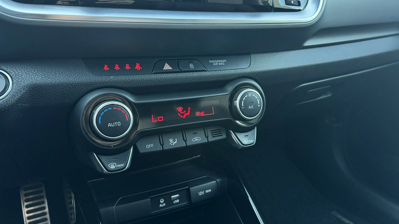 Kia Stonic - Zdjęcie 22