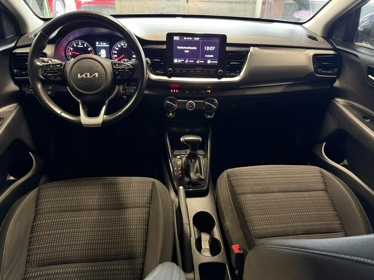 Kia Stonic - Zdjęcie 7