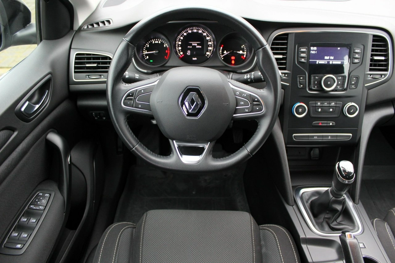 Renault Megane - Zdjęcie 8