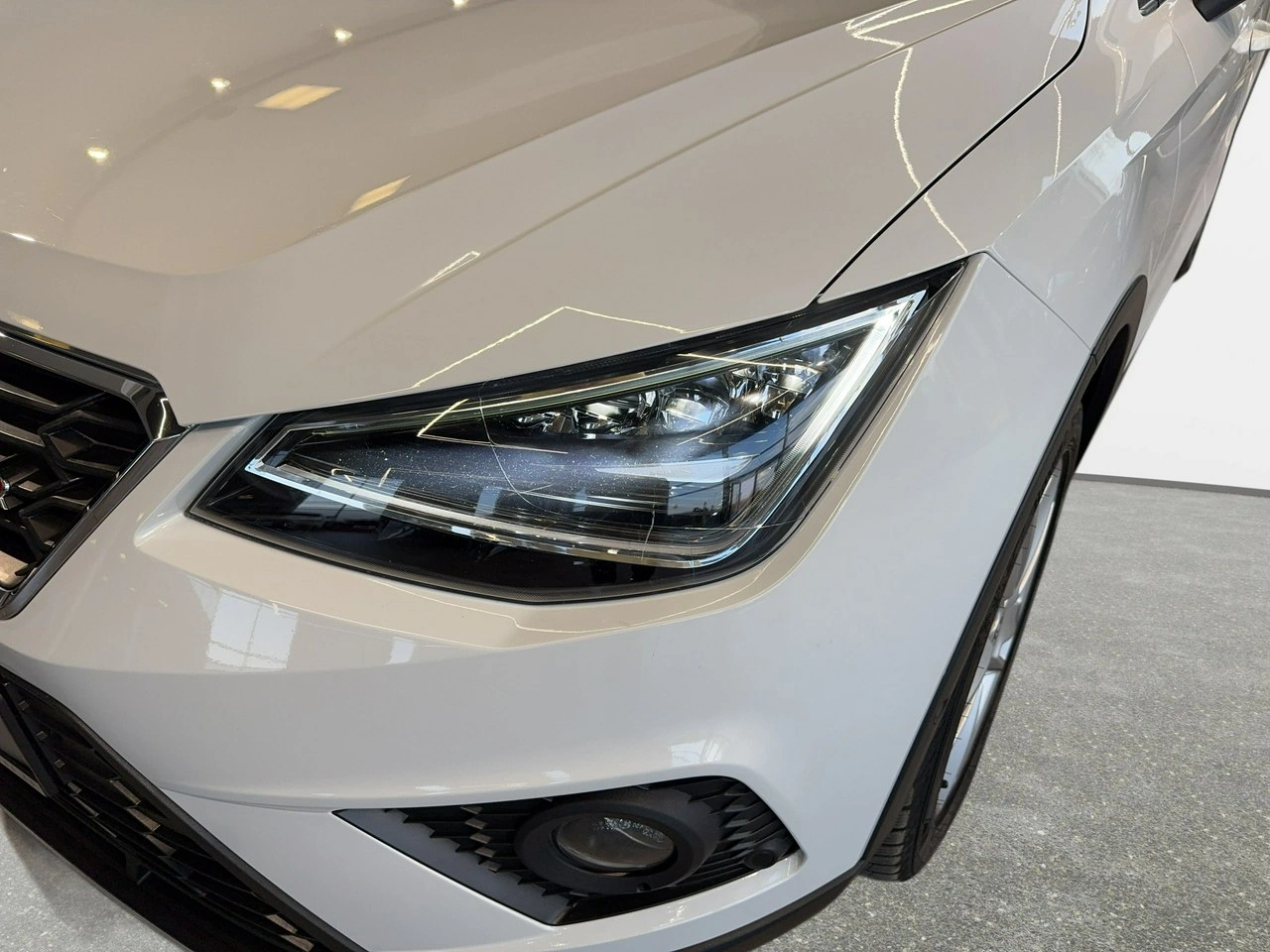 Seat Arona - Zdjęcie 8