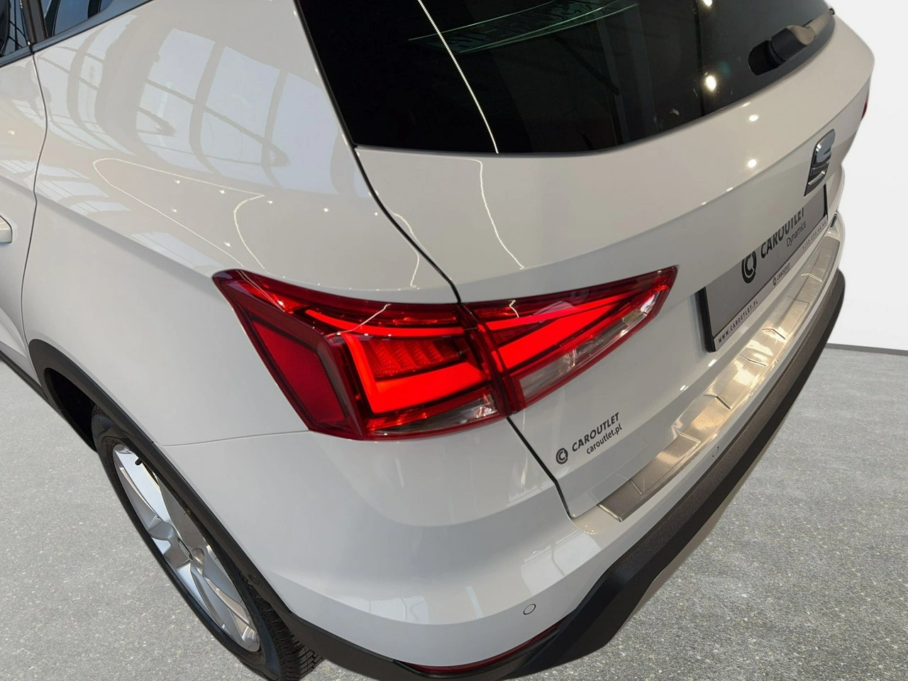 Seat Arona - Zdjęcie 10