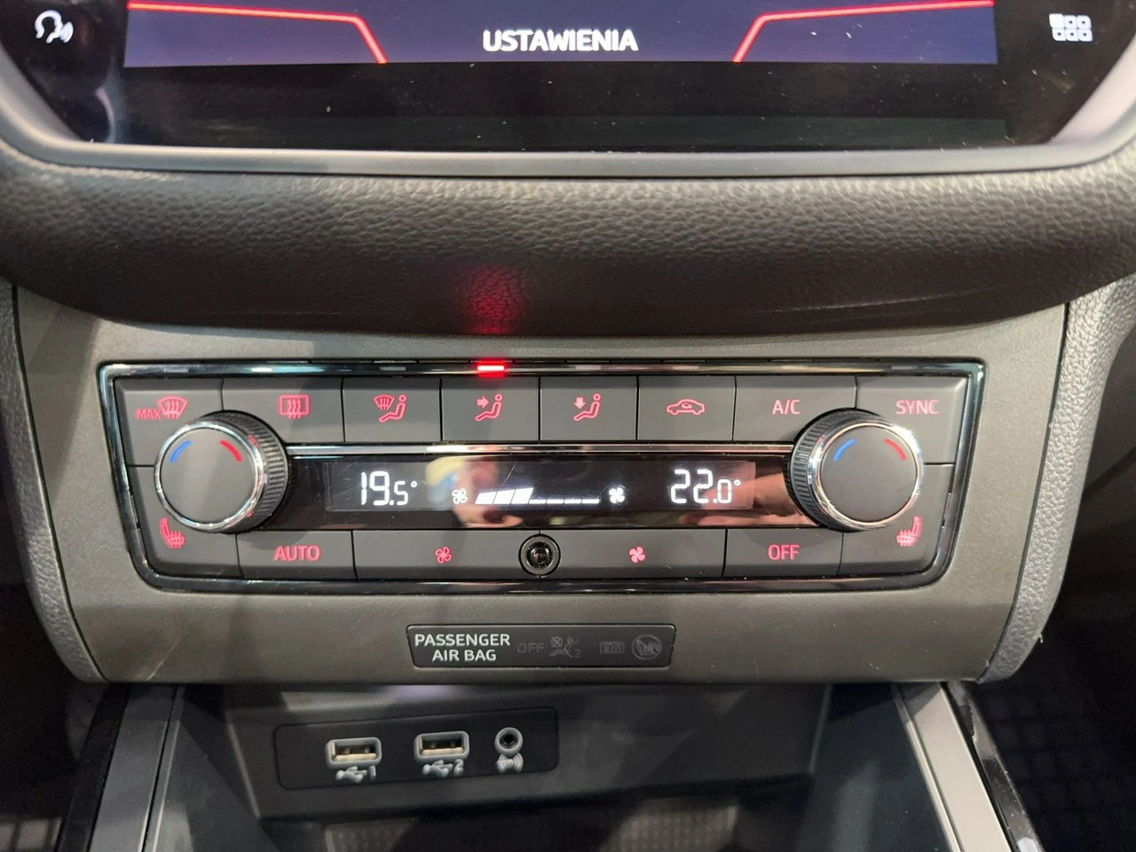 Seat Arona - Zdjęcie 22