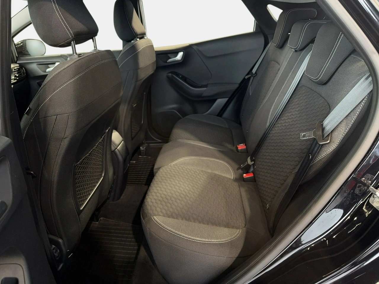 Ford Puma - Zdjęcie 12