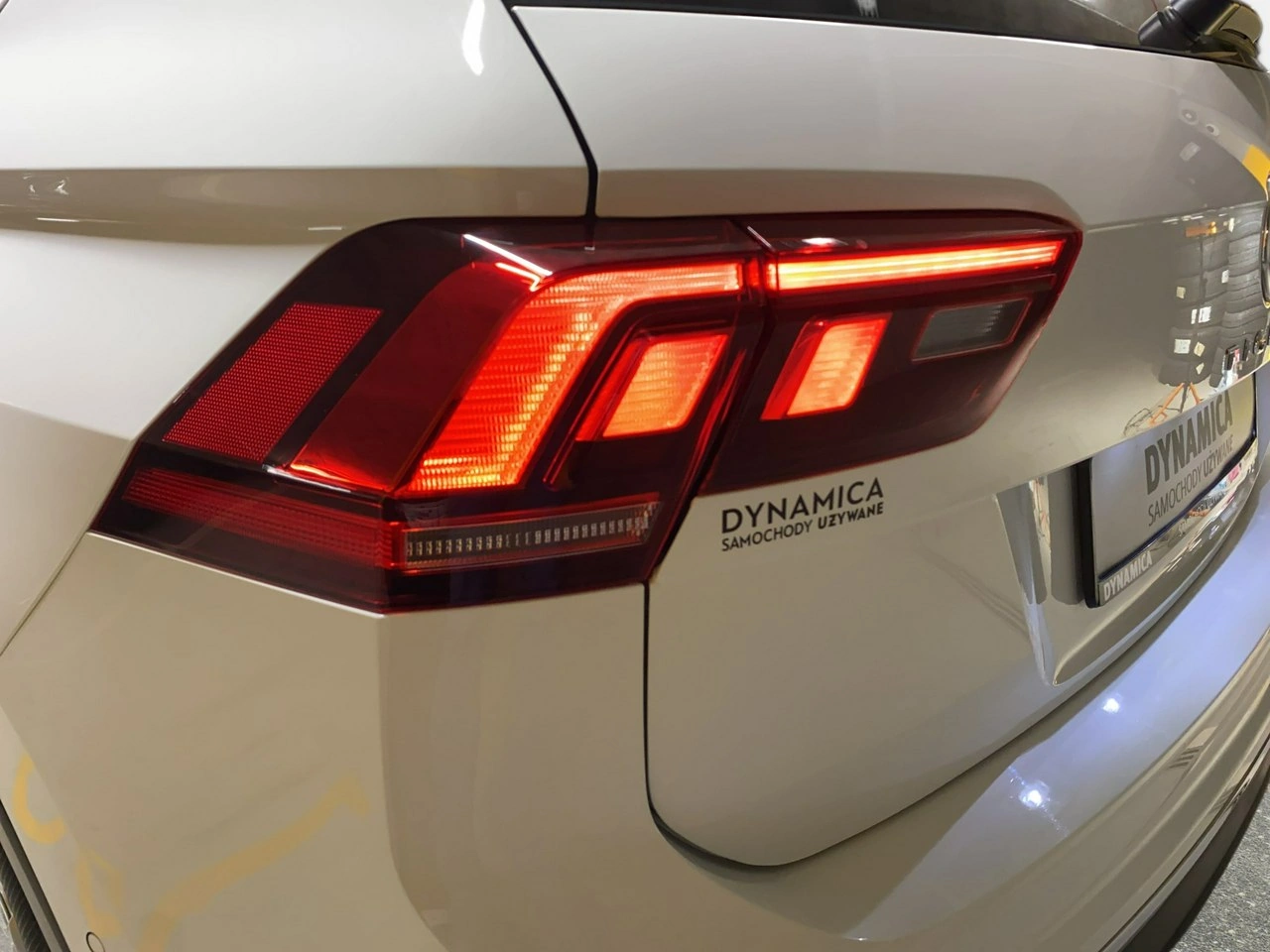 Volkswagen Tiguan - Zdjęcie 10