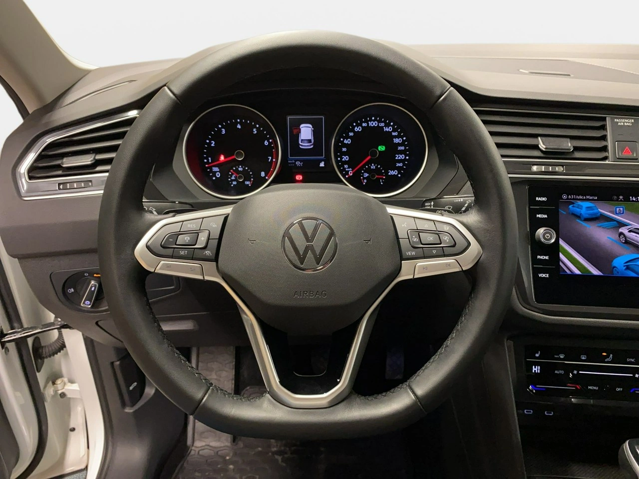 Volkswagen Tiguan - Zdjęcie 20