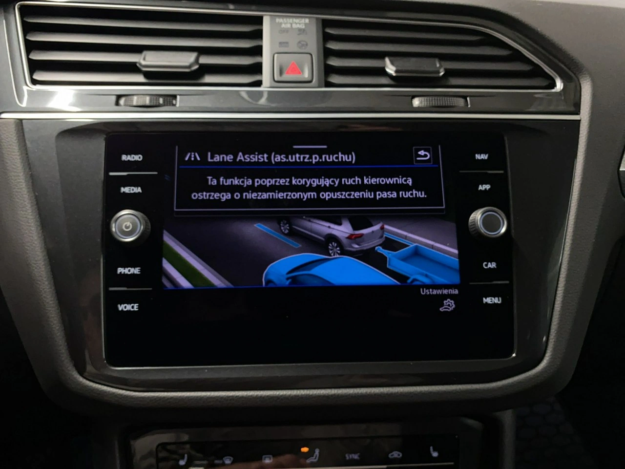 Volkswagen Tiguan - Zdjęcie 29