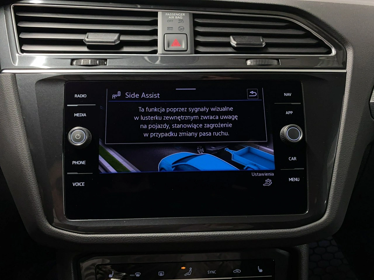 Volkswagen Tiguan - Zdjęcie 30