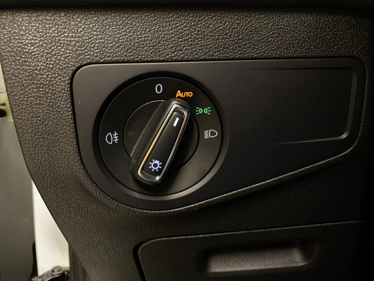 Volkswagen Tiguan - Zdjęcie 39