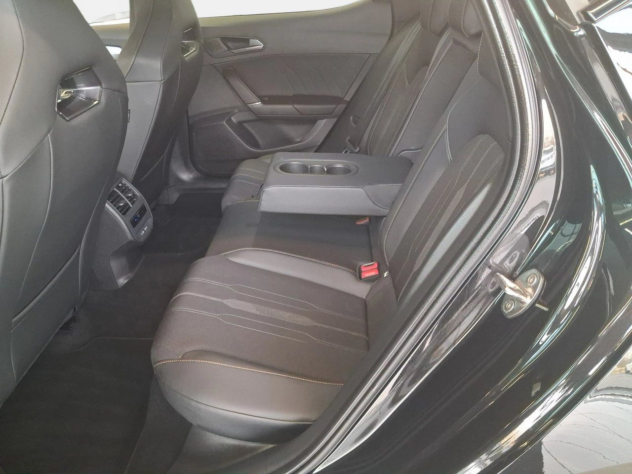 Cupra Leon - Zdjęcie 10