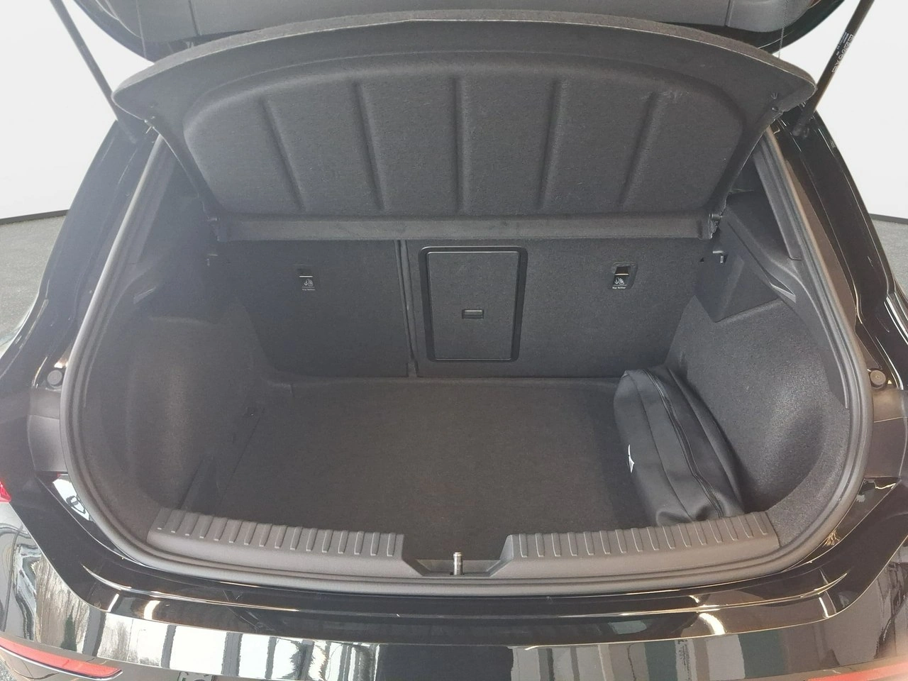 Cupra Leon - Zdjęcie 12