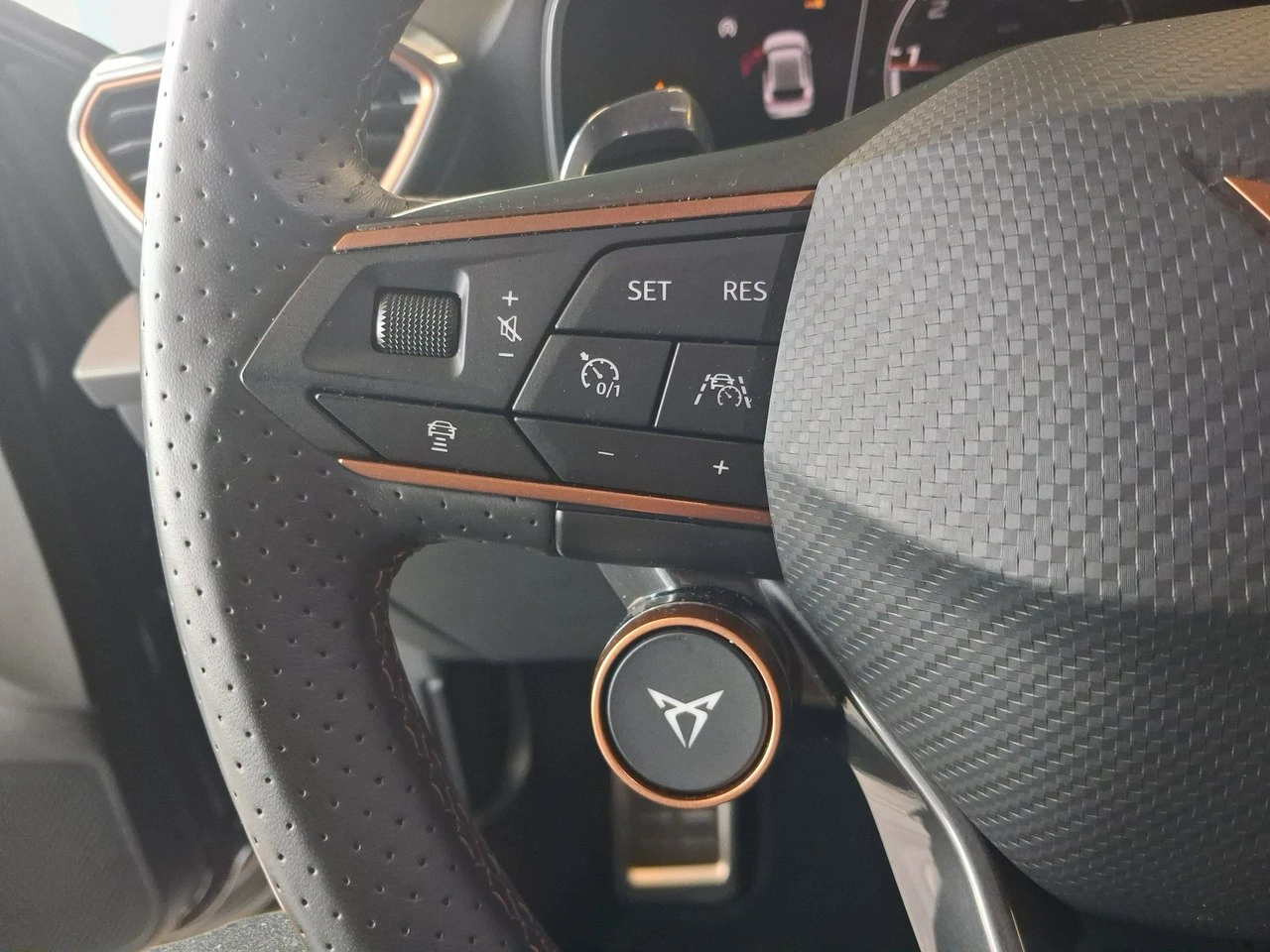 Cupra Leon - Zdjęcie 15