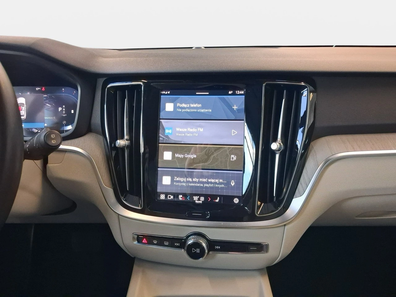 Volvo V60 Cross Country - Zdjęcie 19