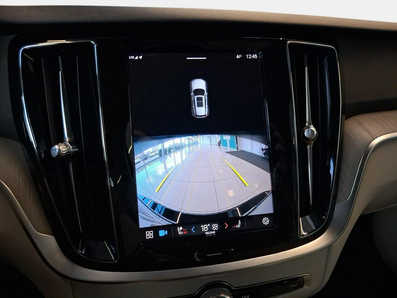 Volvo V60 Cross Country - Zdjęcie 20