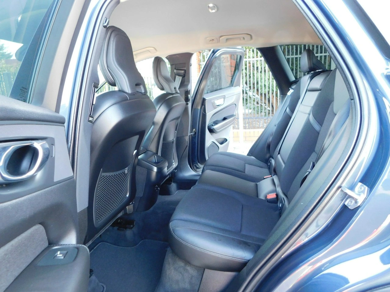 Volvo XC 60 - Zdjęcie 9