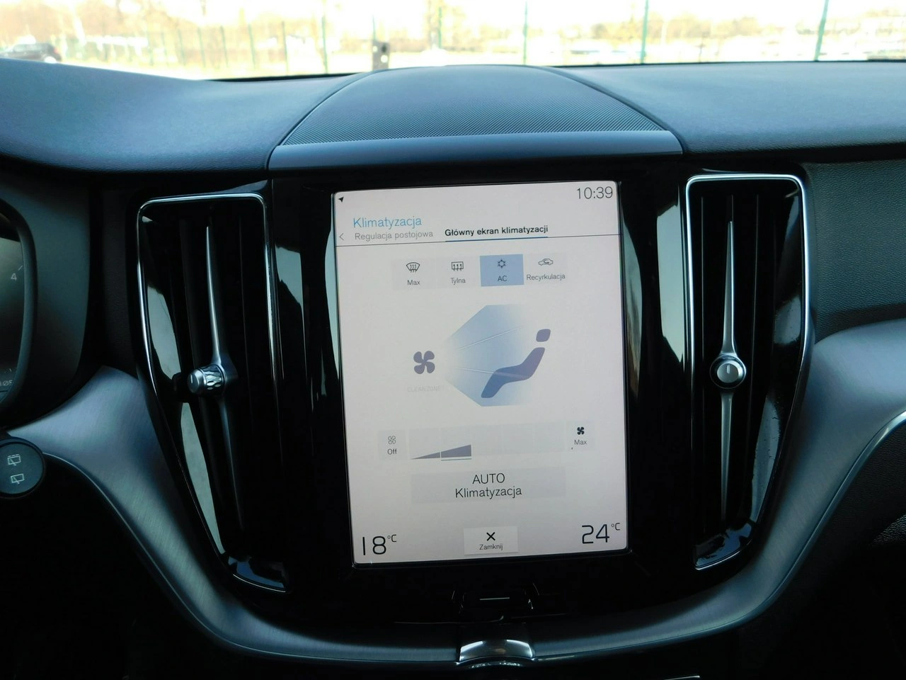 Volvo XC 60 - Zdjęcie 17