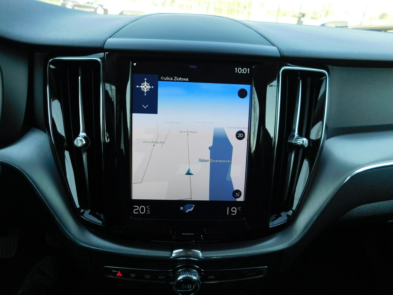 Volvo XC 60 - Zdjęcie 16