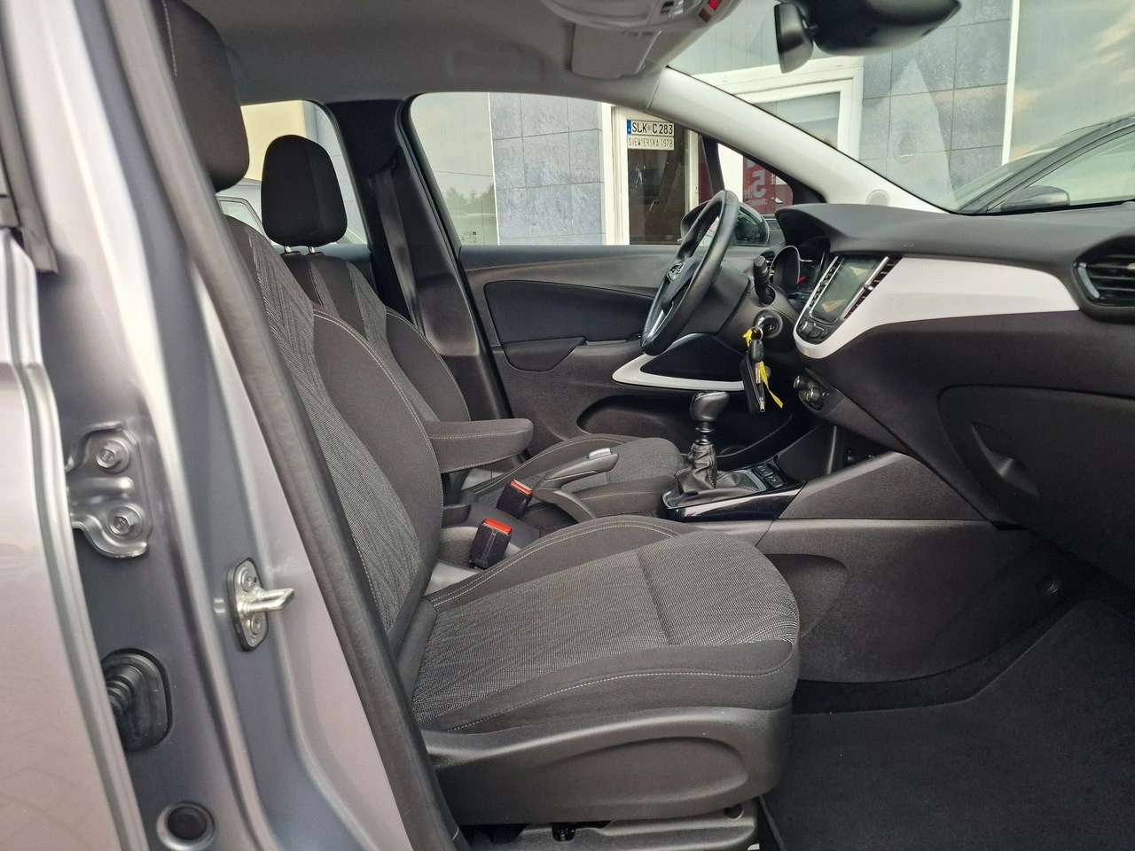 Opel Crossland X - Zdjęcie 24