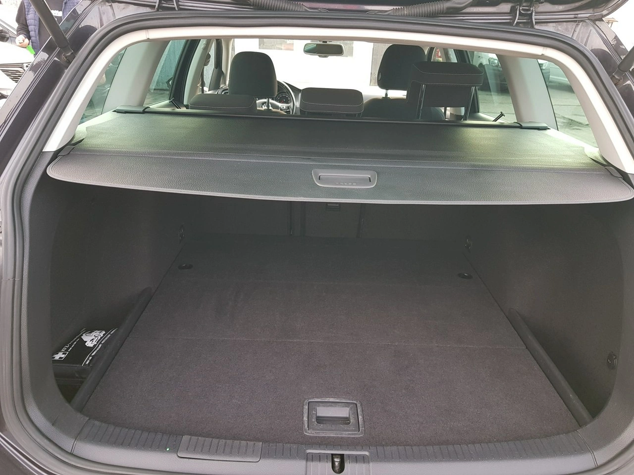 Volkswagen Golf - Zdjęcie 13