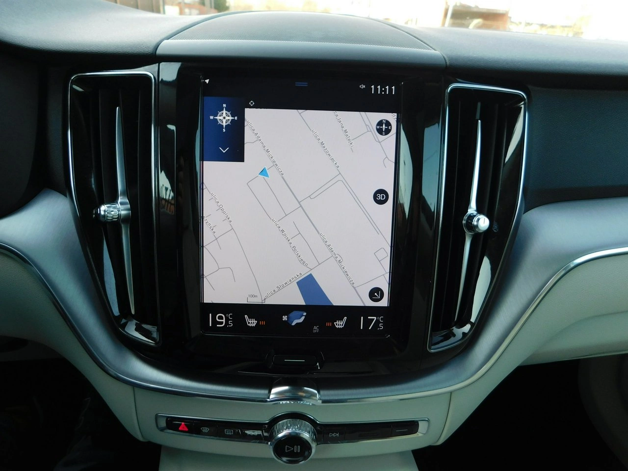 Volvo XC 60 - Zdjęcie 18