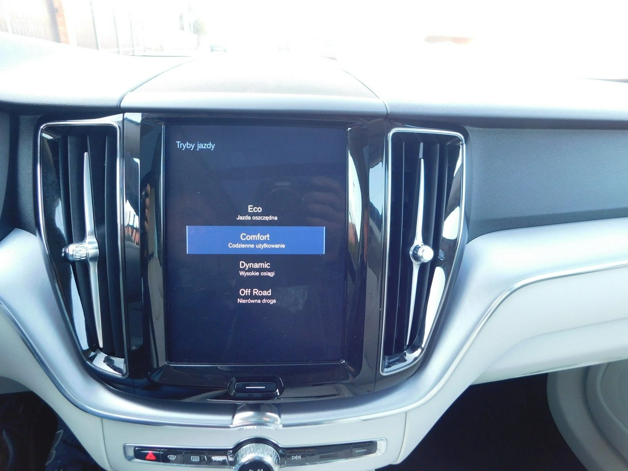 Volvo XC 60 - Zdjęcie 19