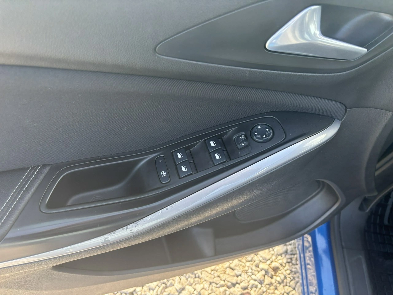 Opel Grandland X - Zdjęcie 16