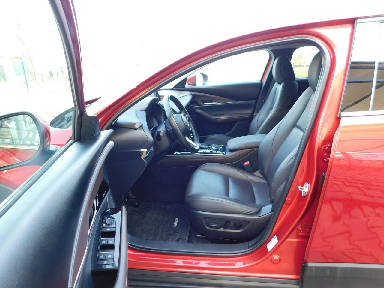 Mazda CX-30 - Zdjęcie 12