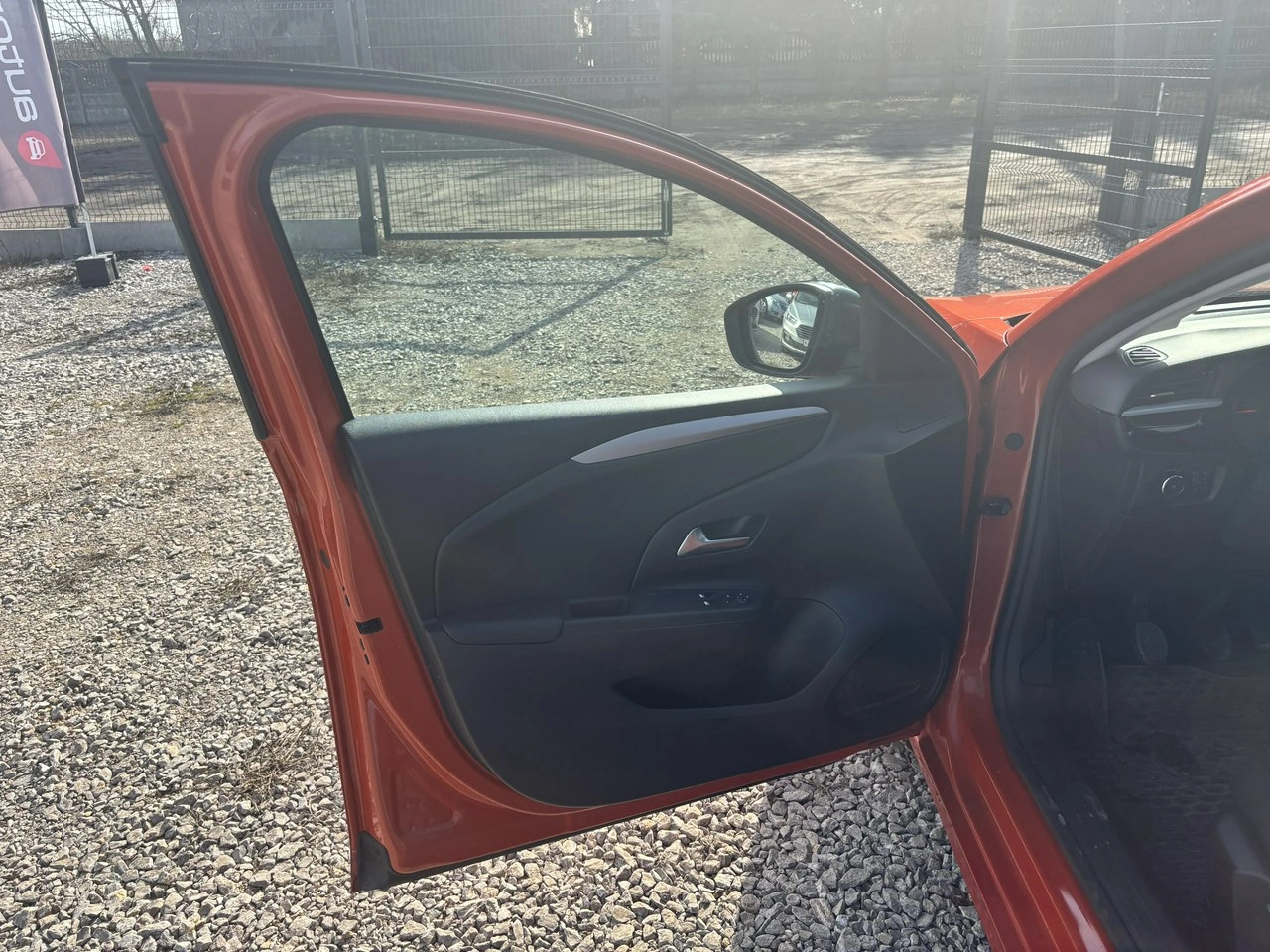 Opel Corsa - Zdjęcie 15