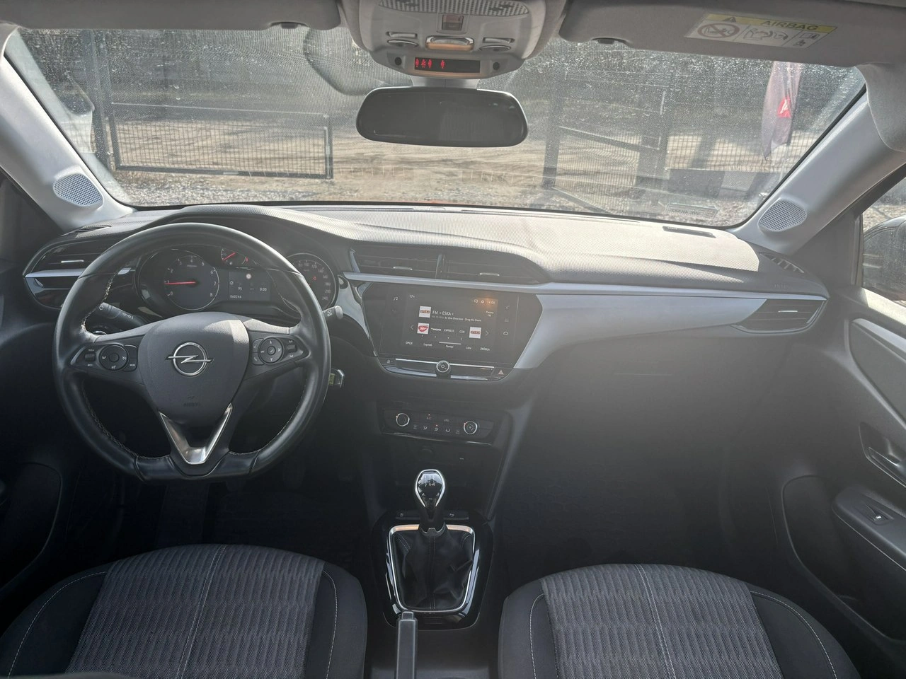 Opel Corsa - Zdjęcie 19