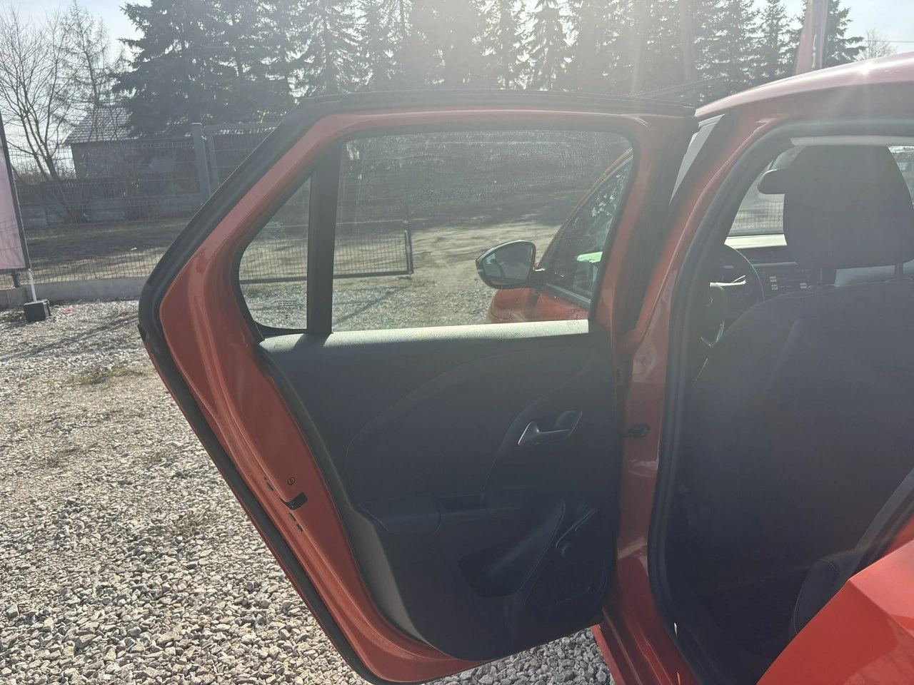 Opel Corsa - Zdjęcie 28