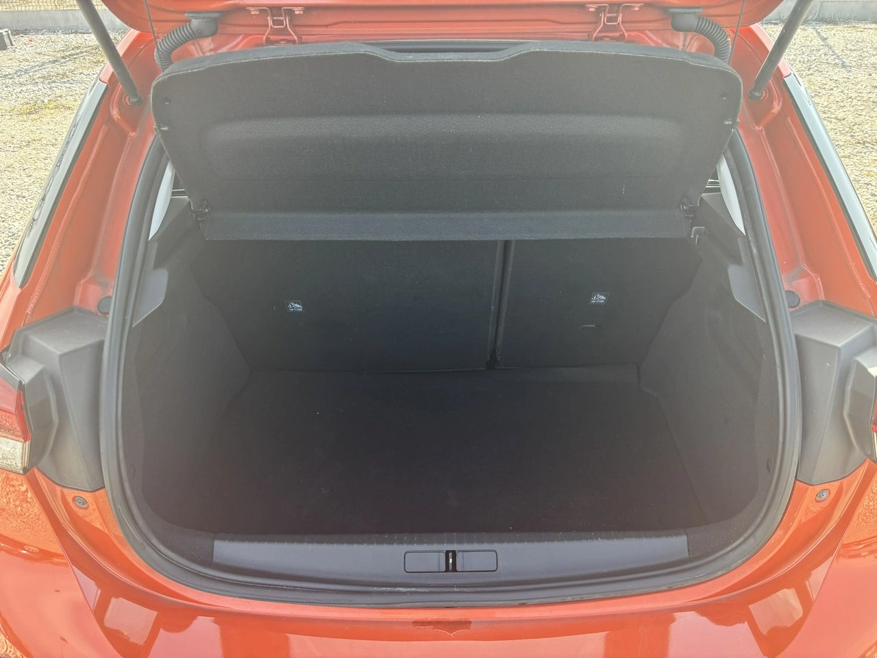 Opel Corsa - Zdjęcie 31