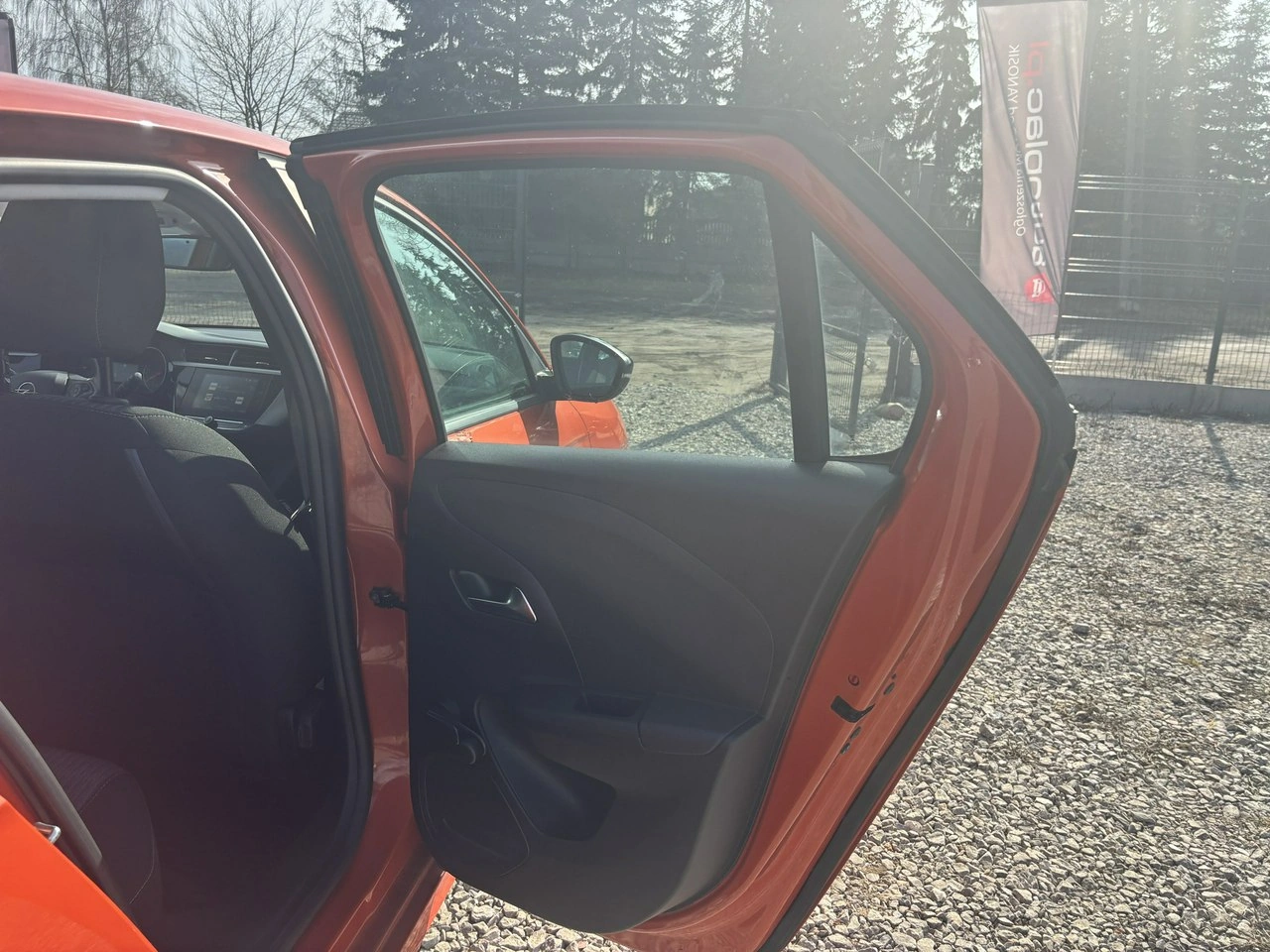 Opel Corsa - Zdjęcie 32