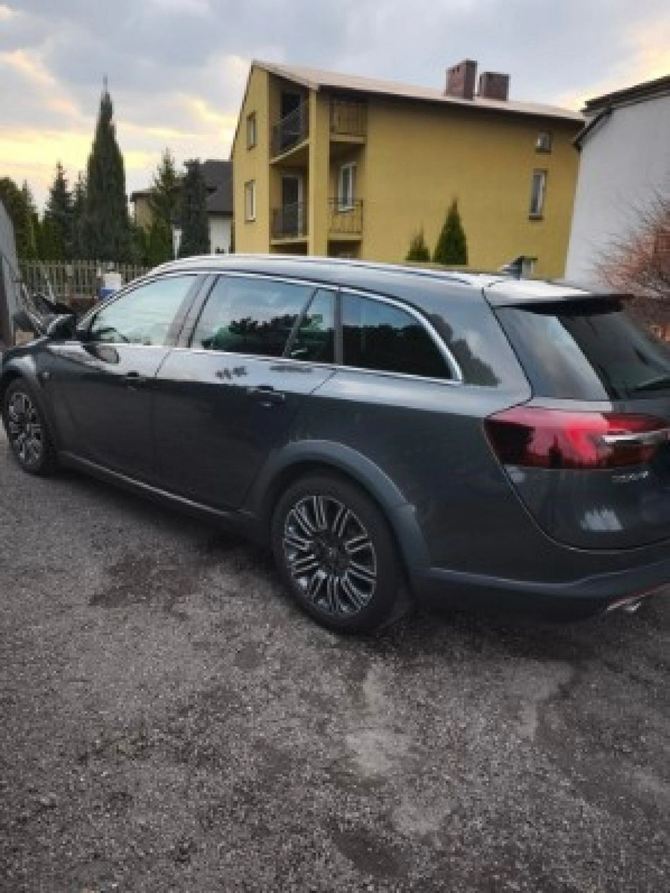 Opel Insignia Country Tourer - Zdjęcie 4
