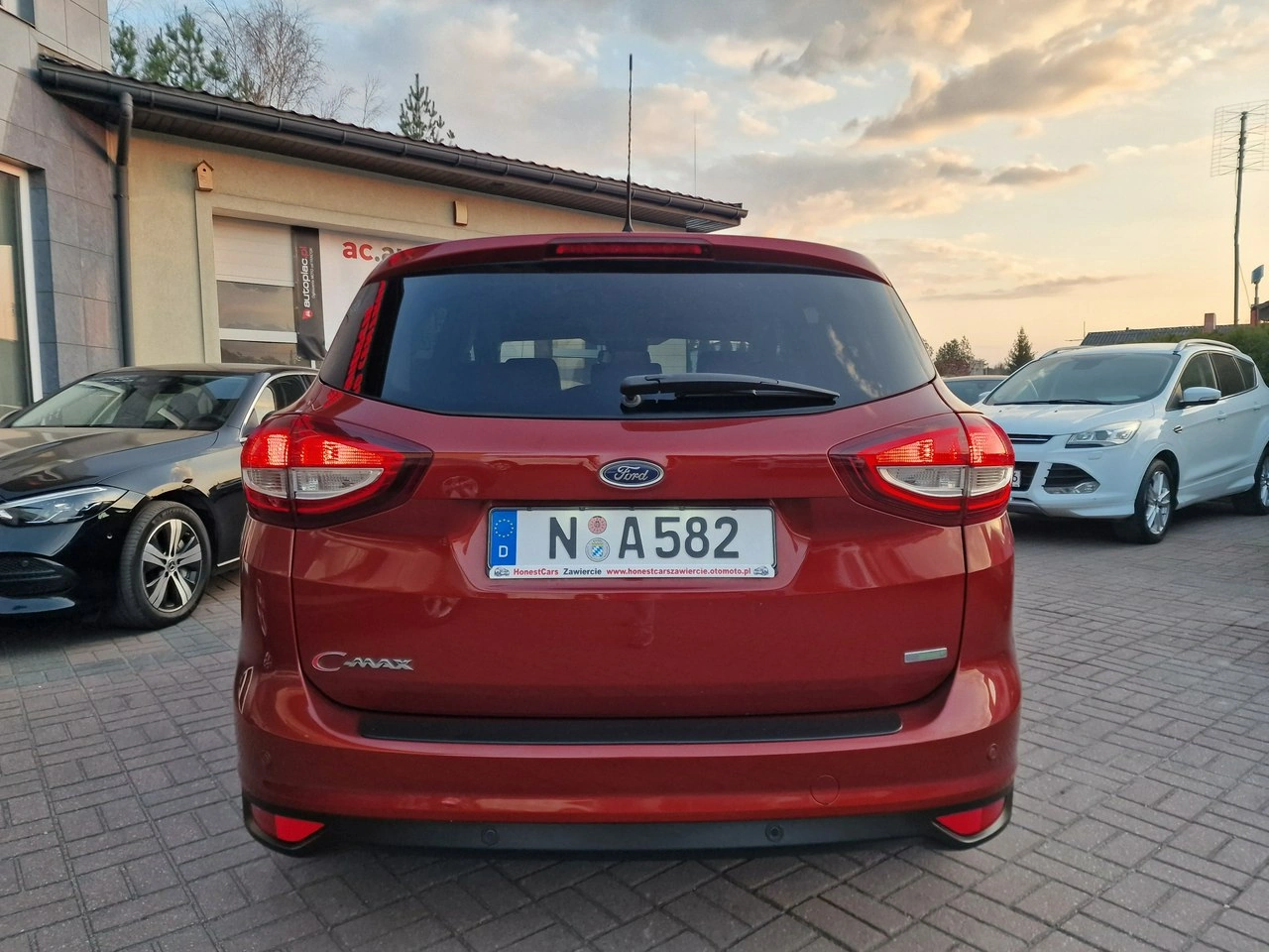 Ford C-MAX - Zdjęcie 9