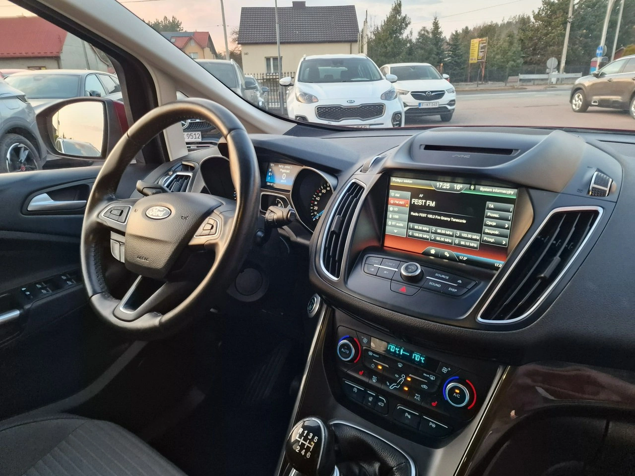 Ford C-MAX - Zdjęcie 25