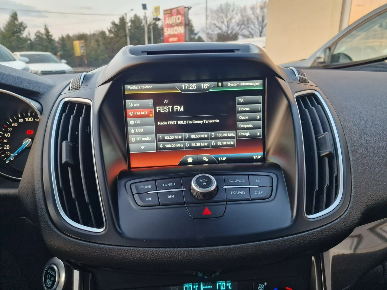 Ford C-MAX - Zdjęcie 26