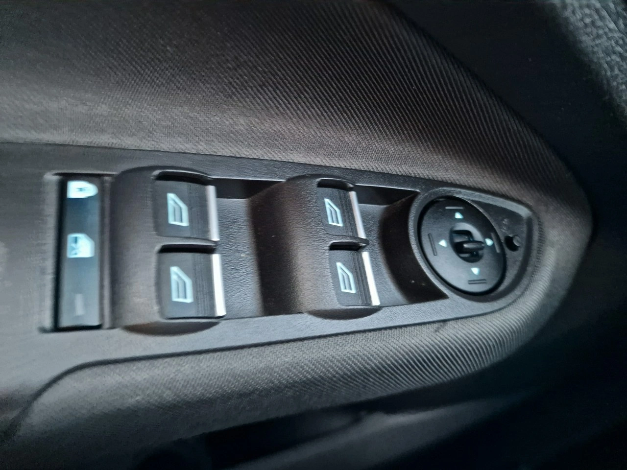Ford C-MAX - Zdjęcie 34