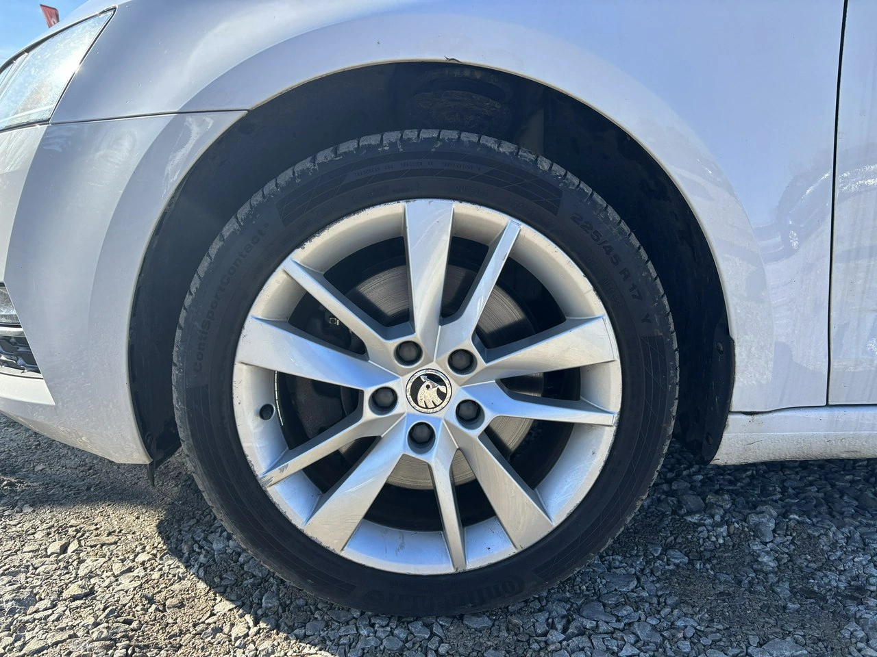 Skoda Octavia - Zdjęcie 14