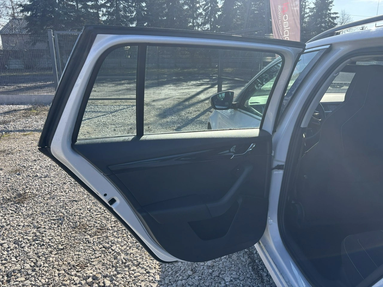 Skoda Octavia - Zdjęcie 23