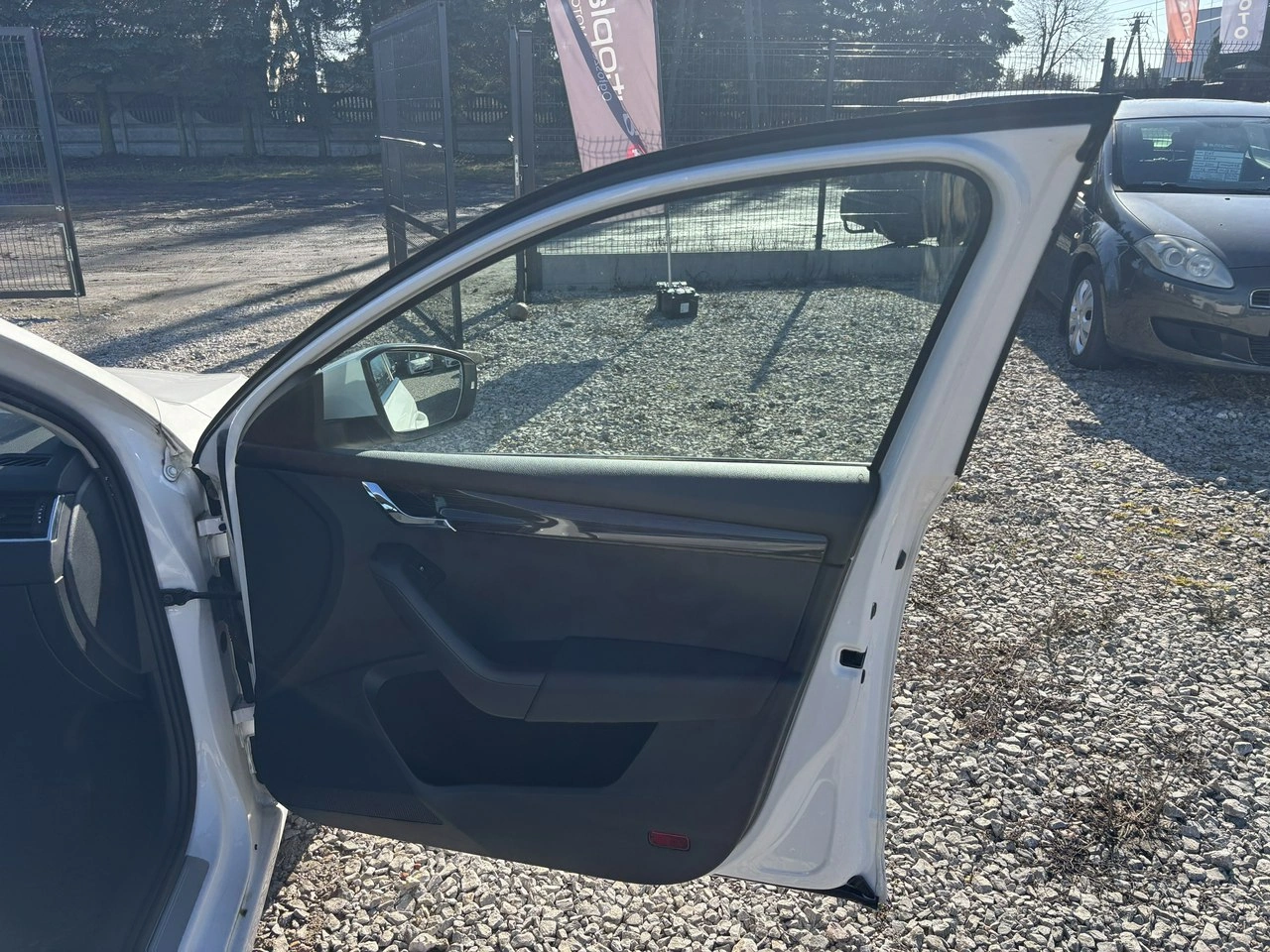 Skoda Octavia - Zdjęcie 29