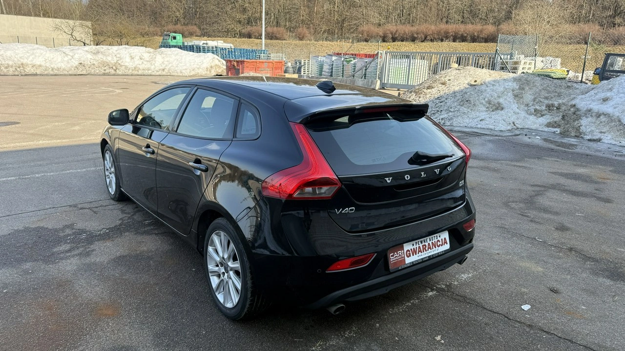 Volvo V40 - Zdjęcie 9