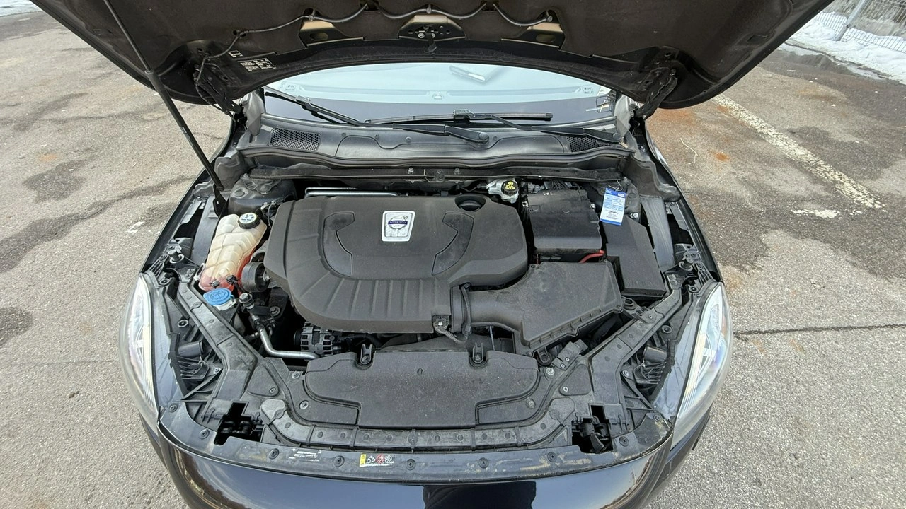 Volvo V40 - Zdjęcie 22