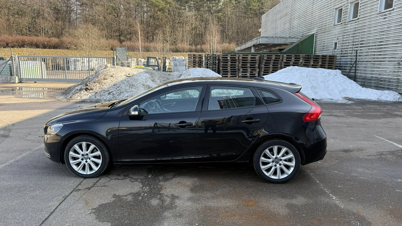 Volvo V40 - Zdjęcie 4