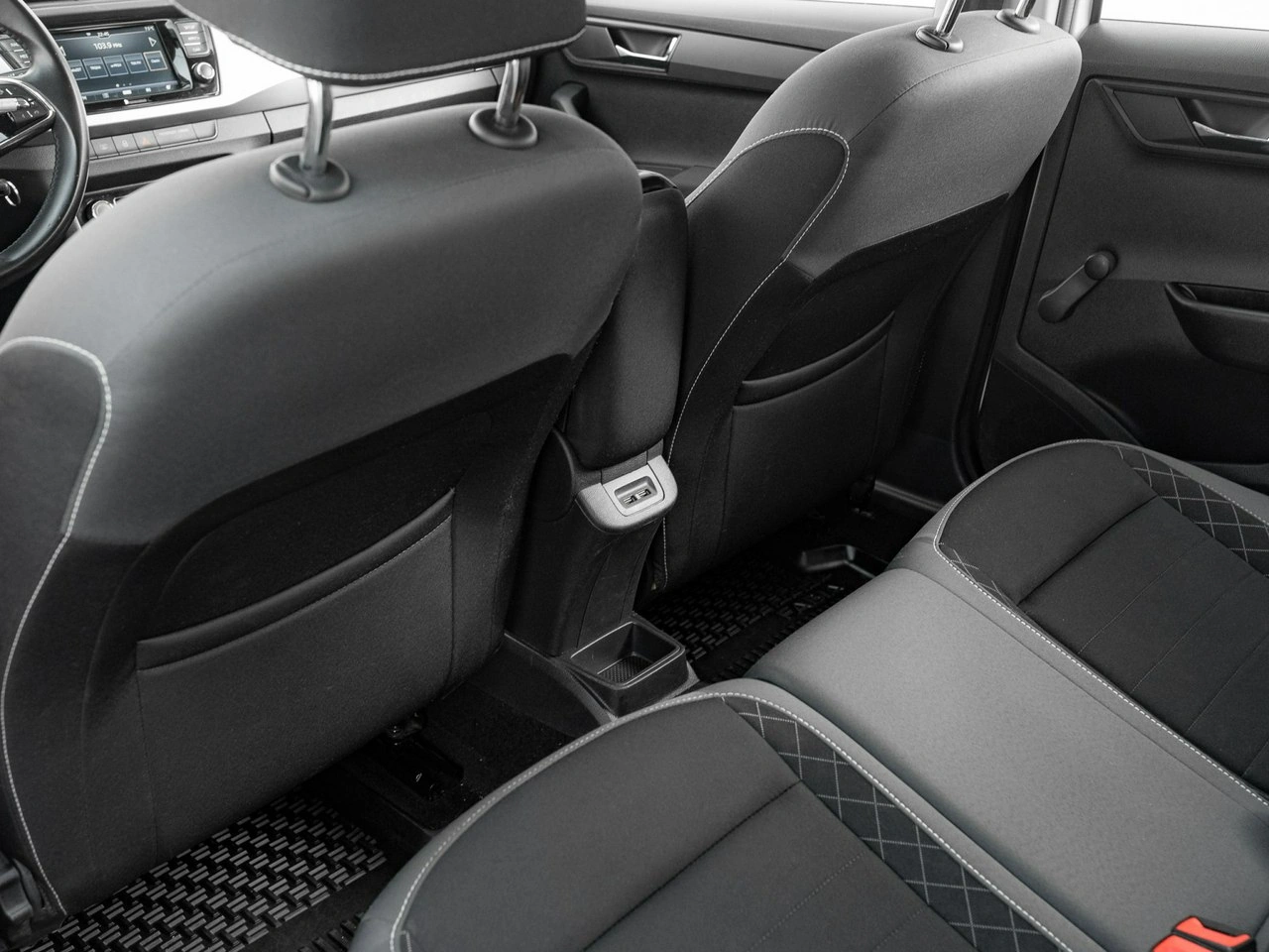 Skoda Fabia - Zdjęcie 23