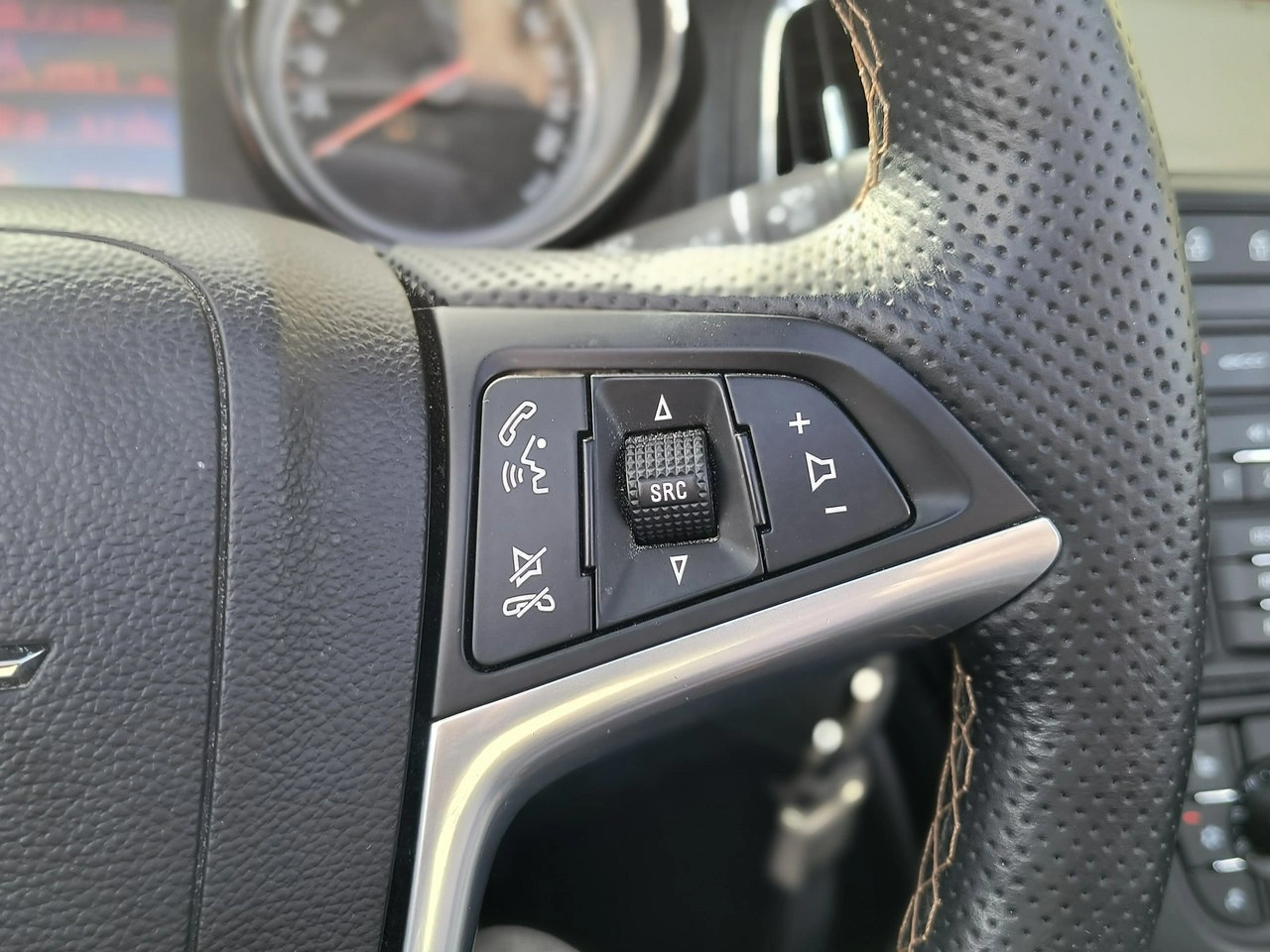 Opel Cascada - Zdjęcie 17