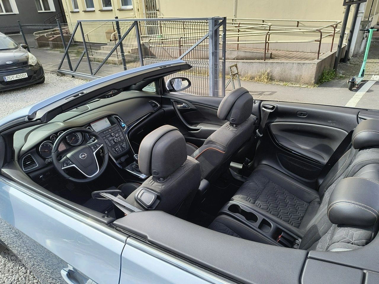 Opel Cascada - Zdjęcie 23