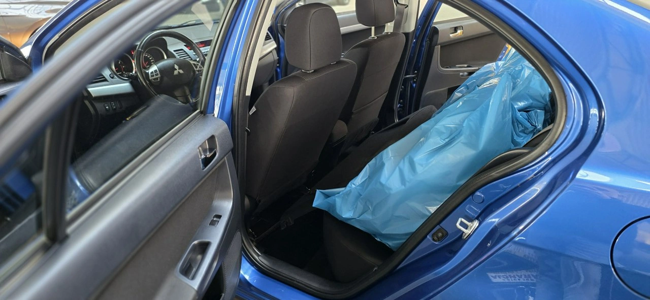 Mitsubishi Lancer - Zdjęcie 11