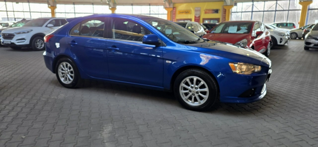 Mitsubishi Lancer - Główne zdjęcie