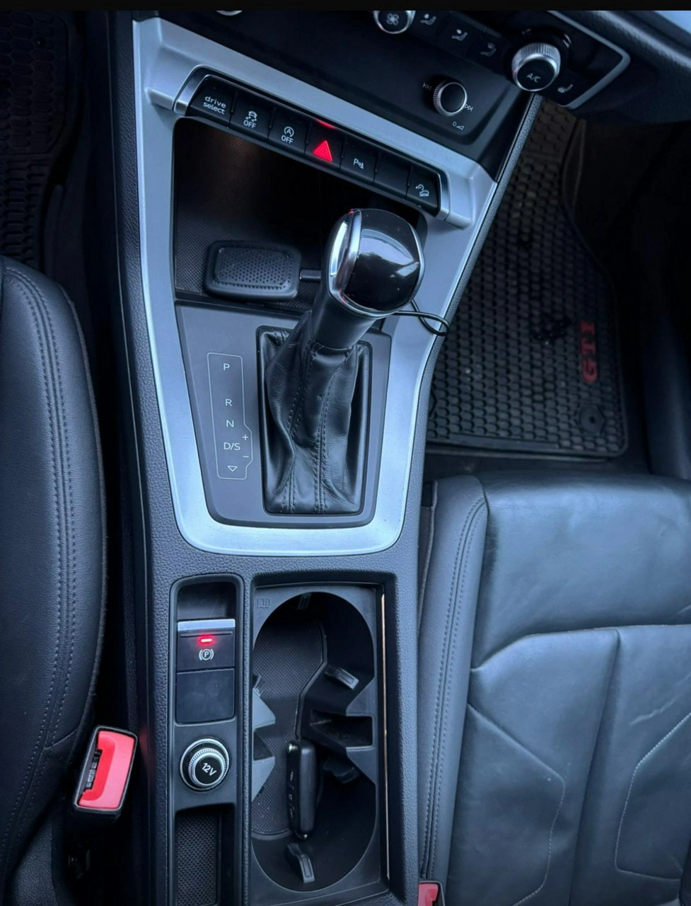 Audi Q3 - Zdjęcie 11