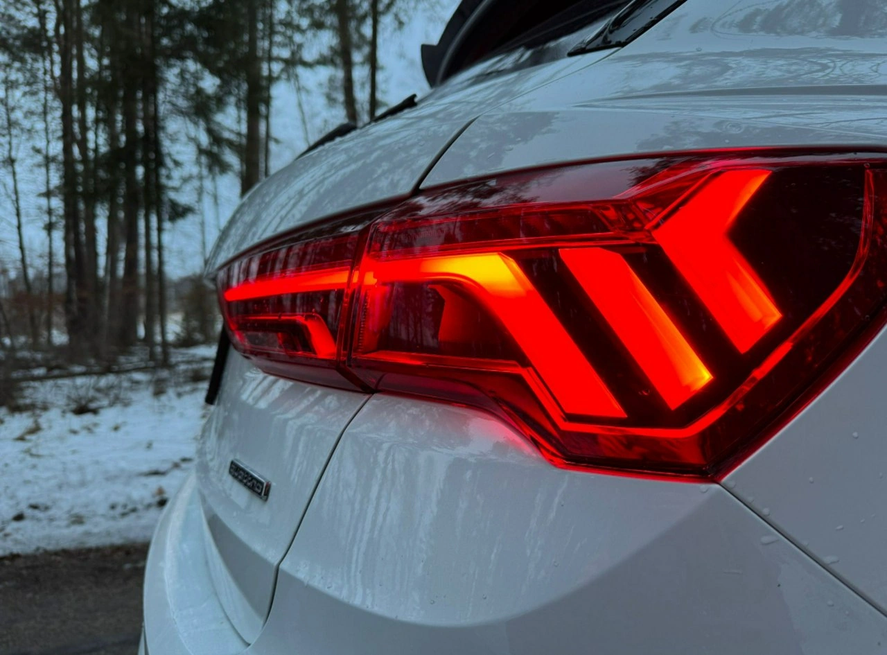 Audi Q3 - Zdjęcie 13