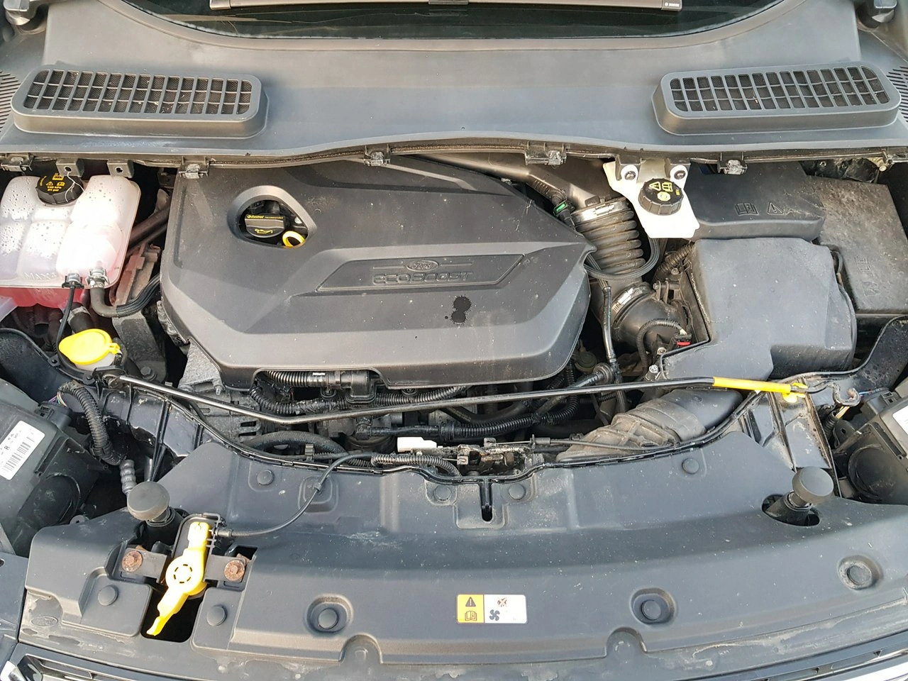 Ford Kuga - Zdjęcie 20